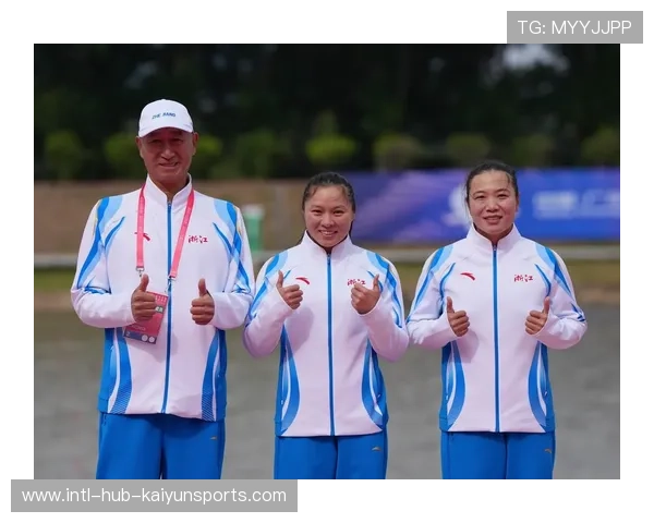 国际皮划艇女子团体赛:团队配合摘得金牌,国际皮划艇联合会 国际皮划艇女子团体赛:团队配合摘得金牌,国际皮划艇联合会